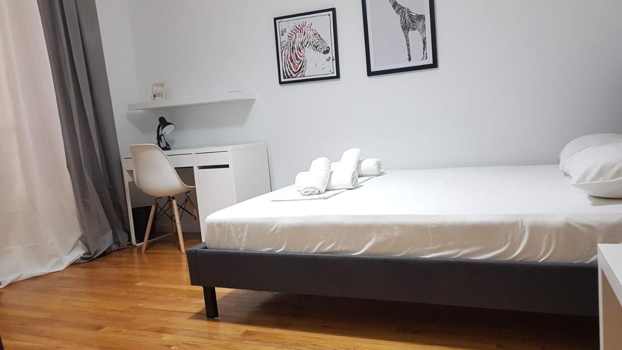 Daire Olive Apartment- Center, 4 Bd, 1.5 Bath Atina